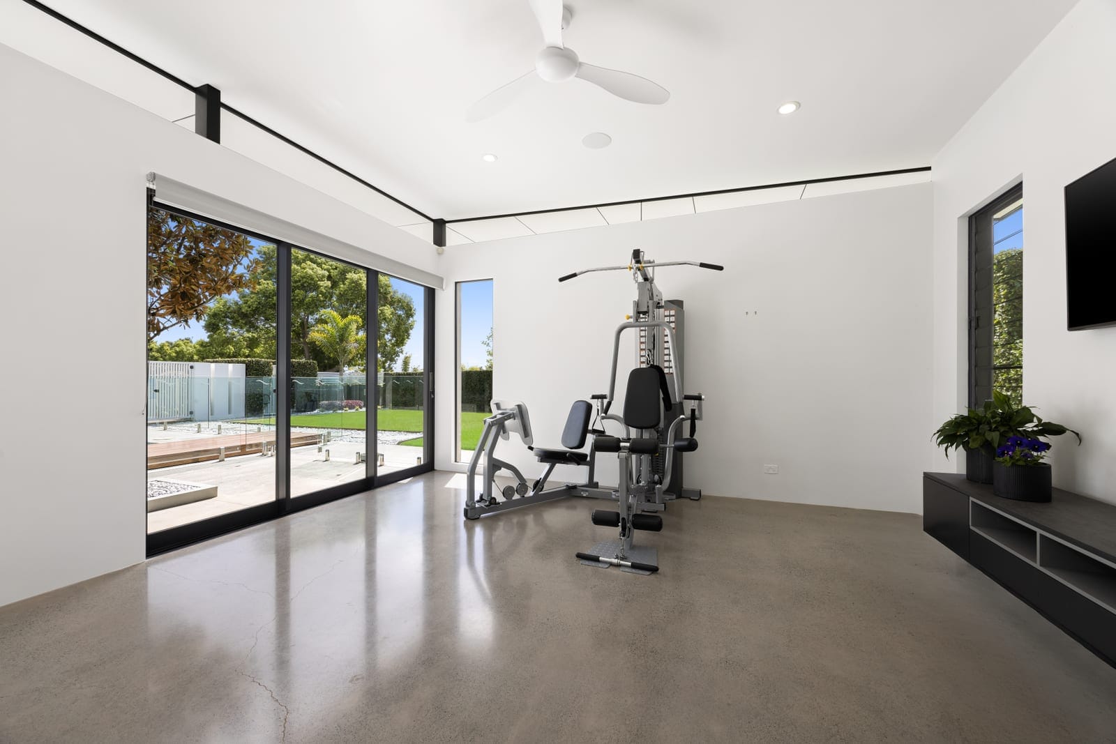 An Exceptional Mons Estate Designed for Modern Living