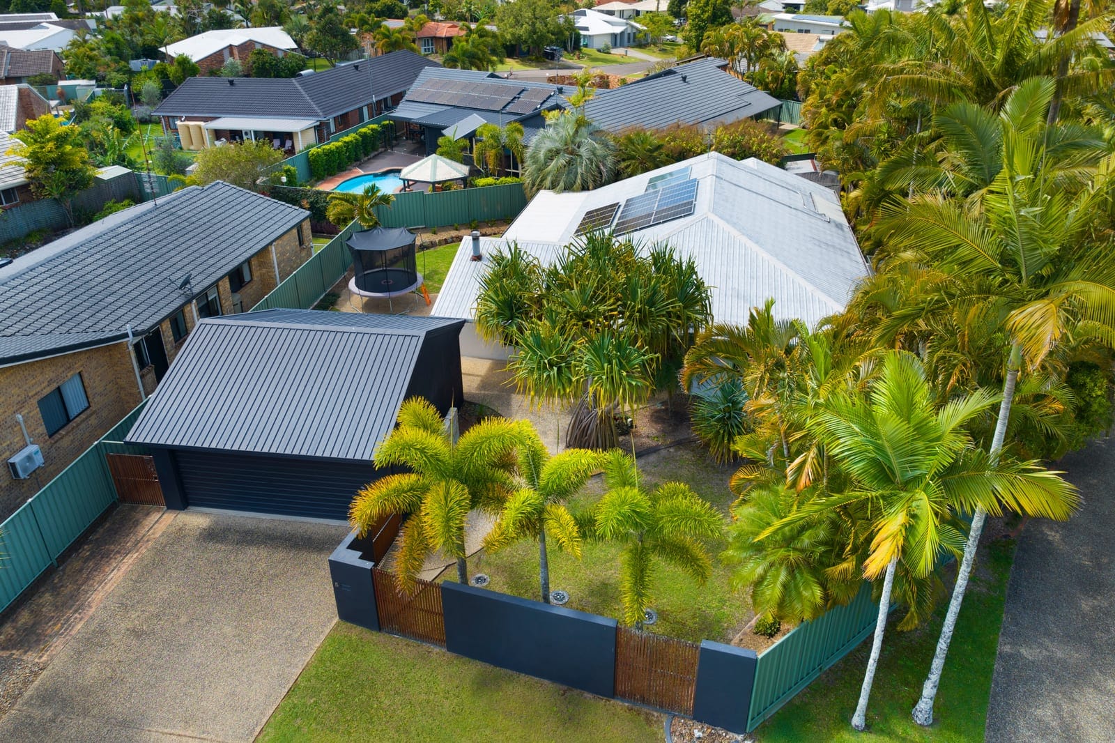 Dreamy Oasis: Spacious and Stylish in Mooloolaba!