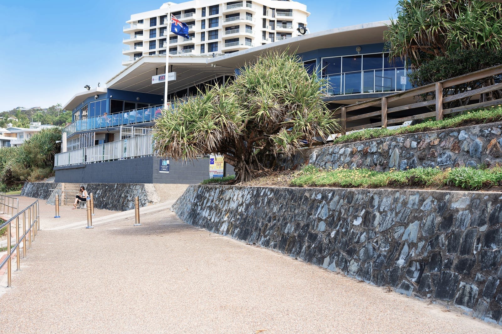 Your Slice of Coolum Paradise!