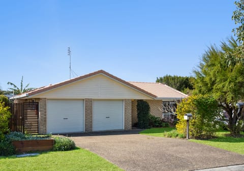 SOLD by Team Cassie Kennedy!