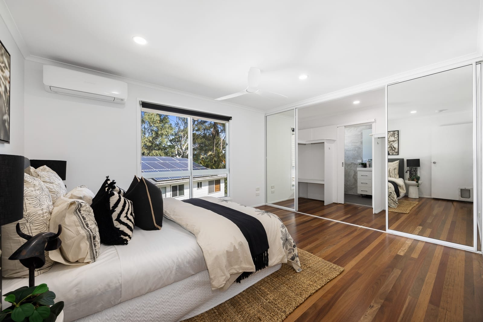 SOLD by Ollie Lehmann