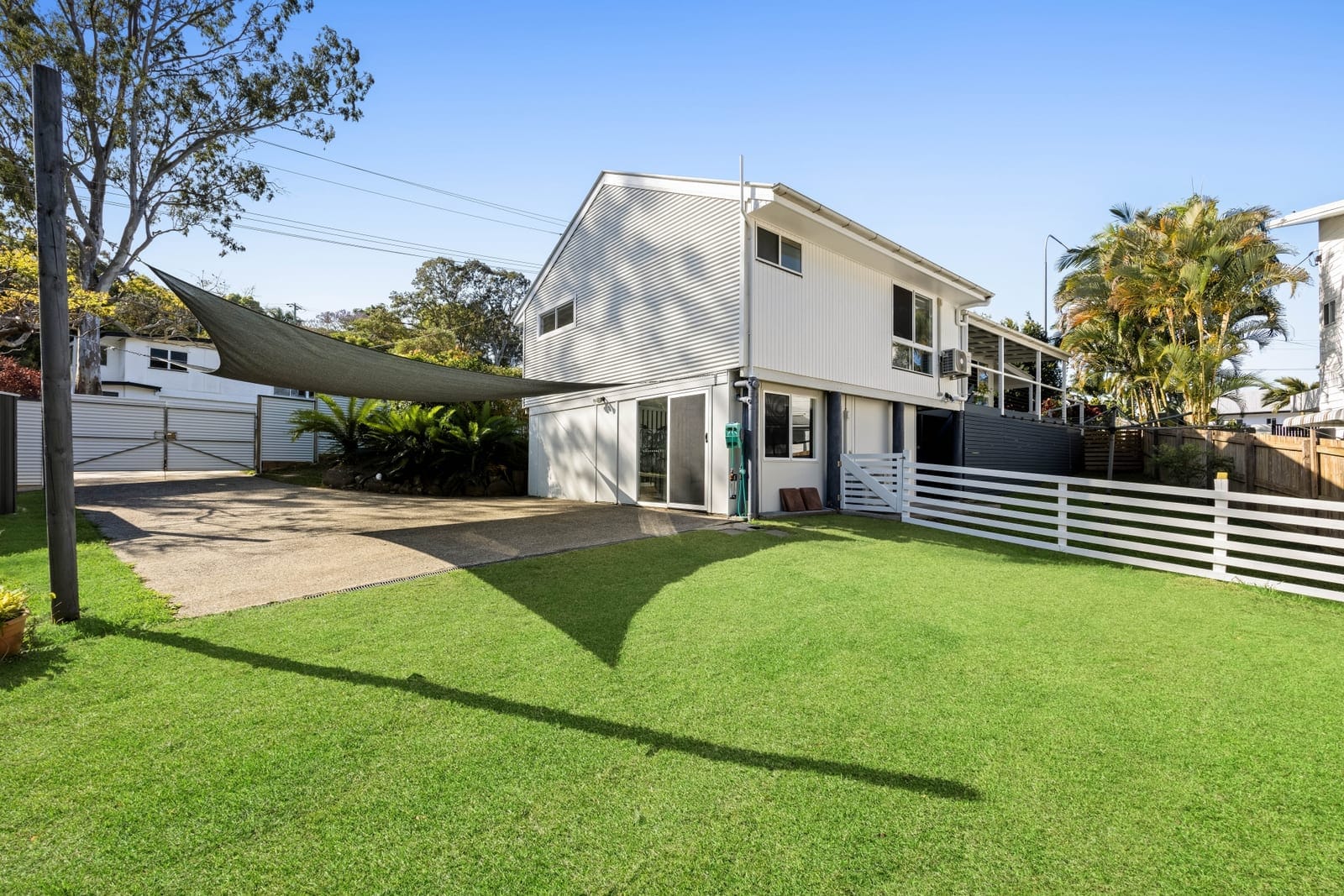 SOLD by Ollie Lehmann
