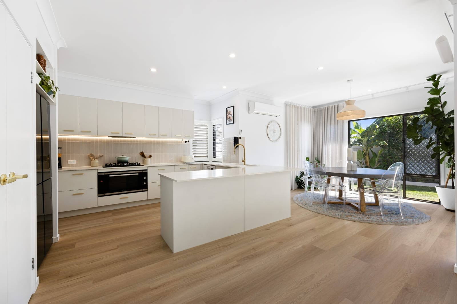 Presentation, Design, Location, Lifestyle!