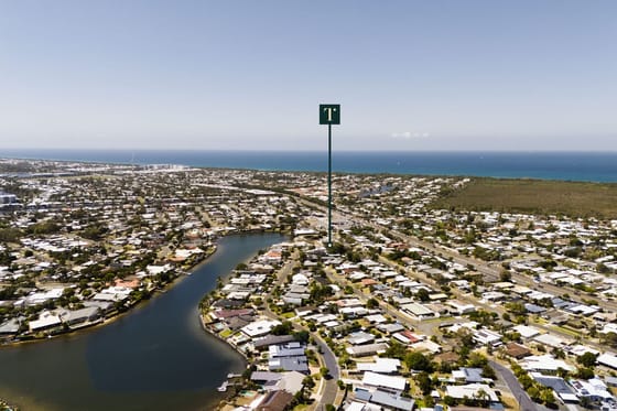 North Facing Entertainer: Dual Access, Dual Living
