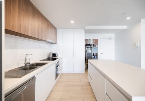 SOLD BY JAMIE VIBERT & NAJ ELSAYED