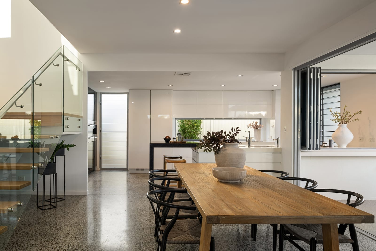 ​Modern Elegance: Coastal Luxury