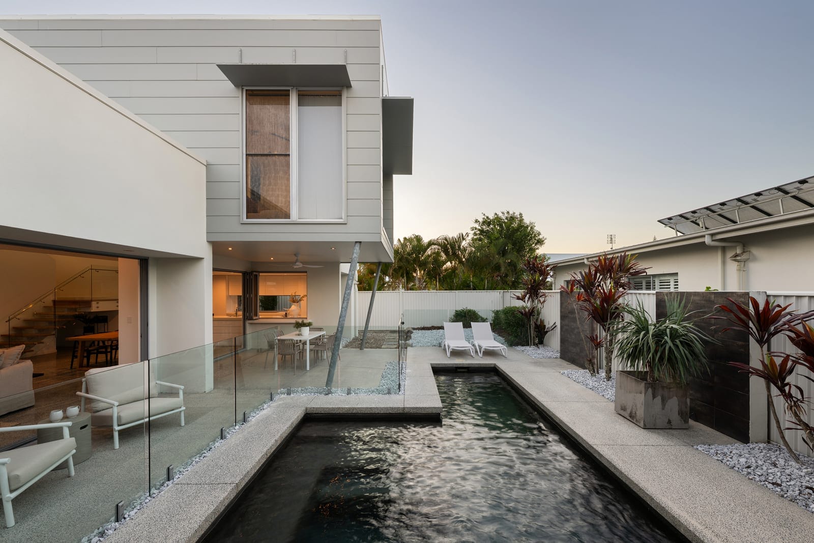 ​Modern Elegance: Coastal Luxury