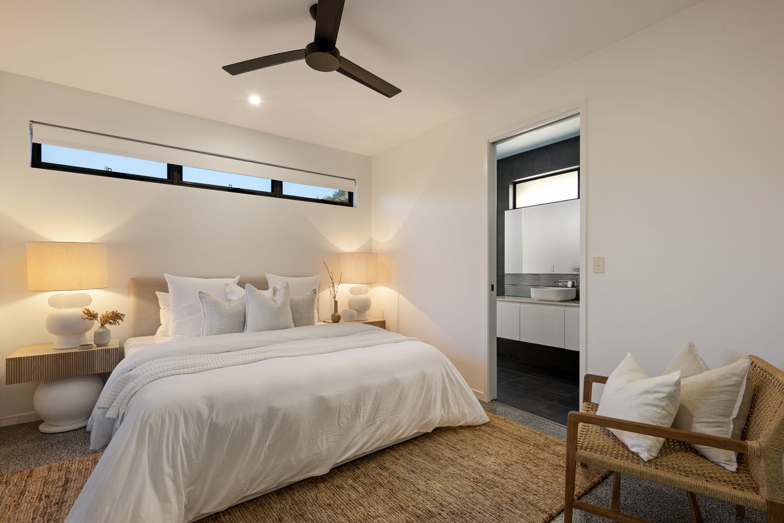 ​Modern Elegance: Coastal Luxury