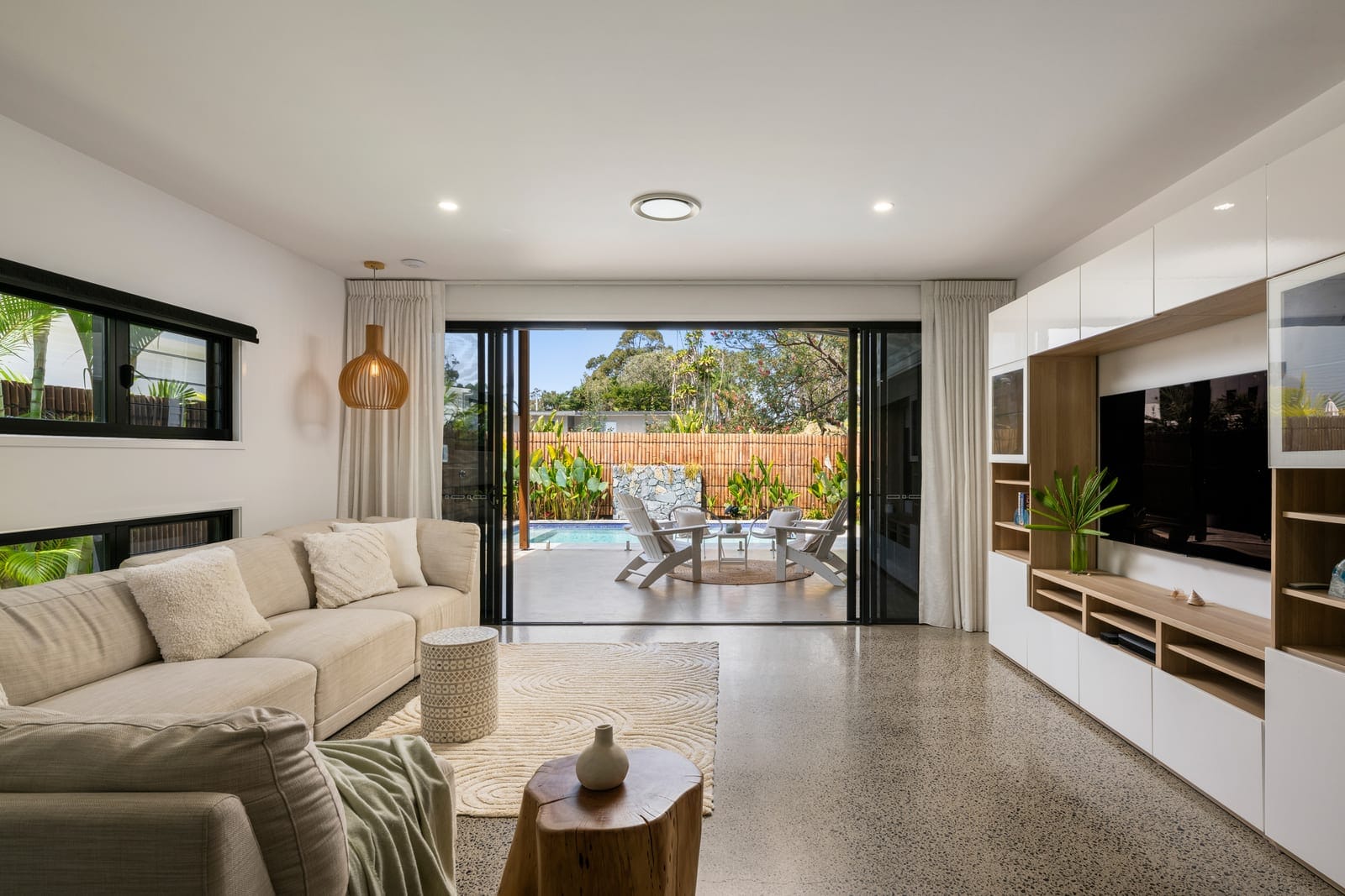 Palm Ave Perfection - where convenience and contemporary living meet!