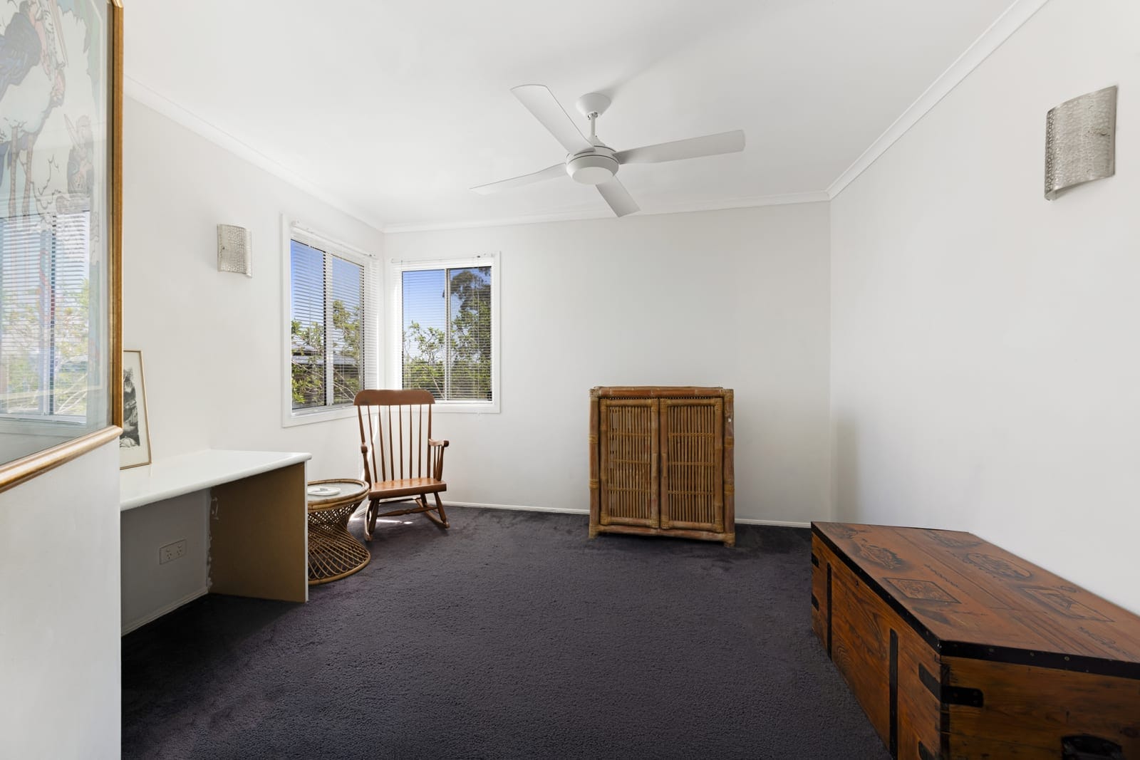 Dual Living Home, Forest Reserve Backdrop (Contact Agent for B&P)