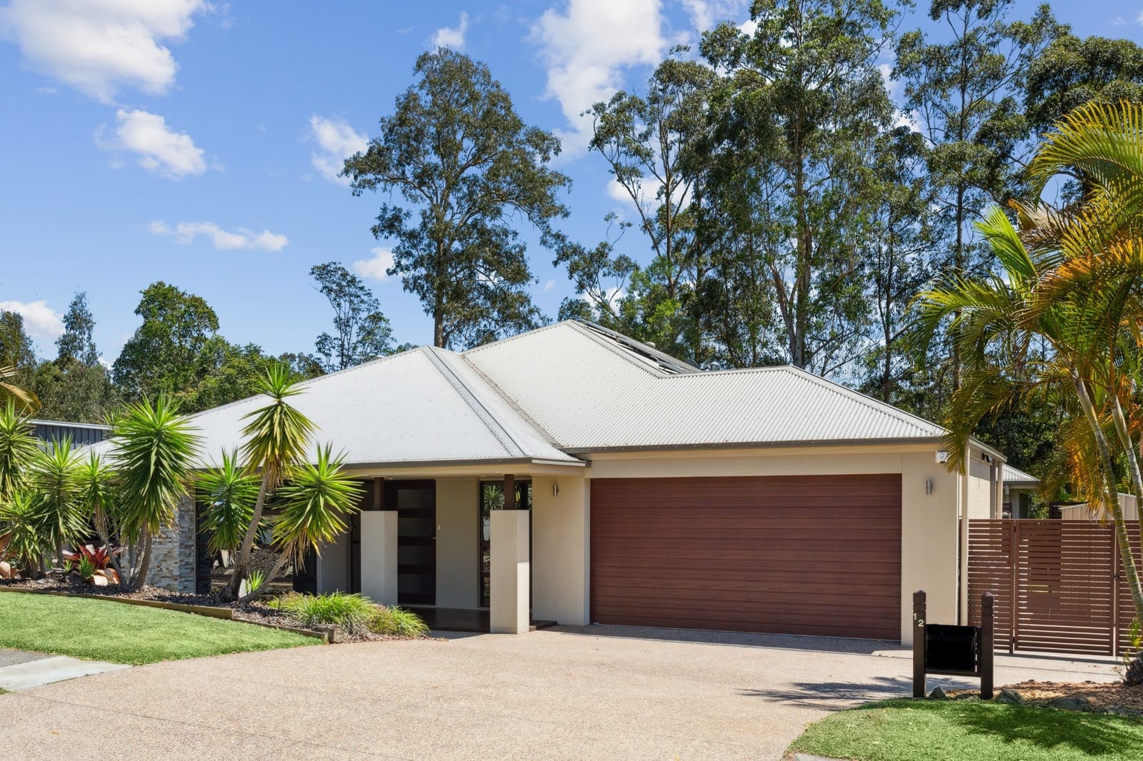 SOLD by Team Cassie Kennedy!