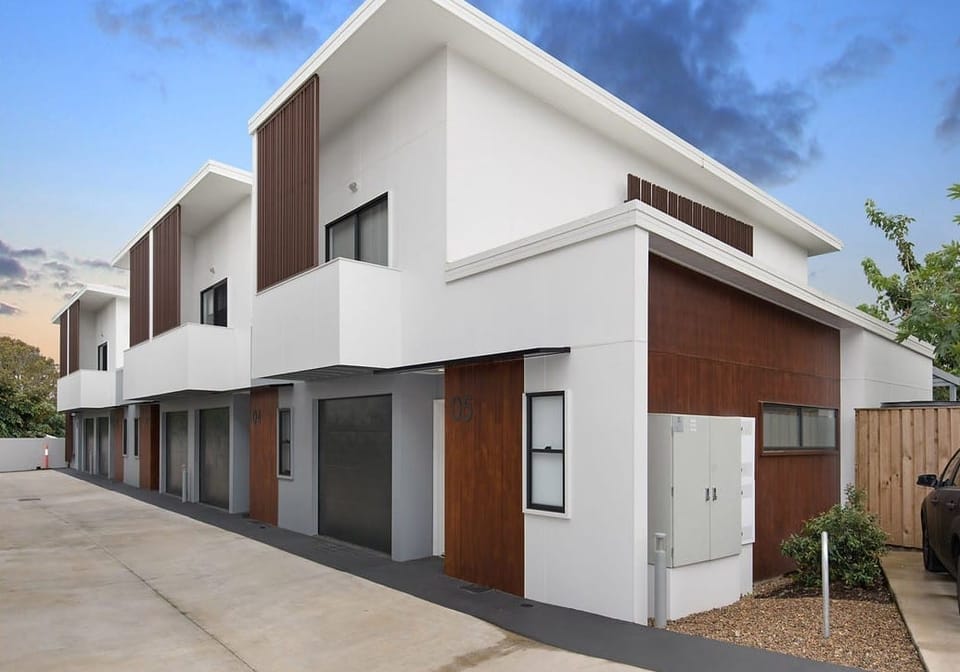 Sold by: Ollie Lehmann