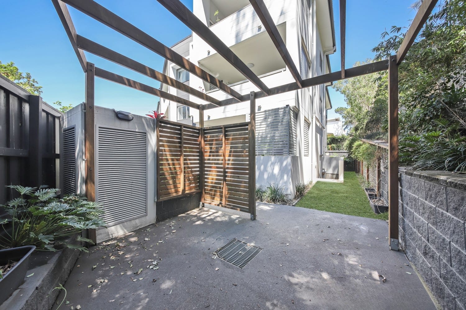SOLD BY JAMIE VIBERT AND NAJ ELSAYED