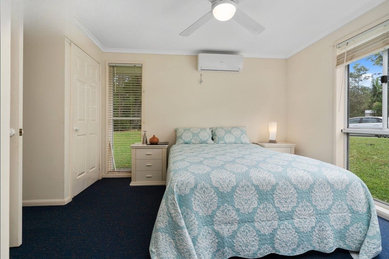 SOLD by Ollie Lehmann TOWN