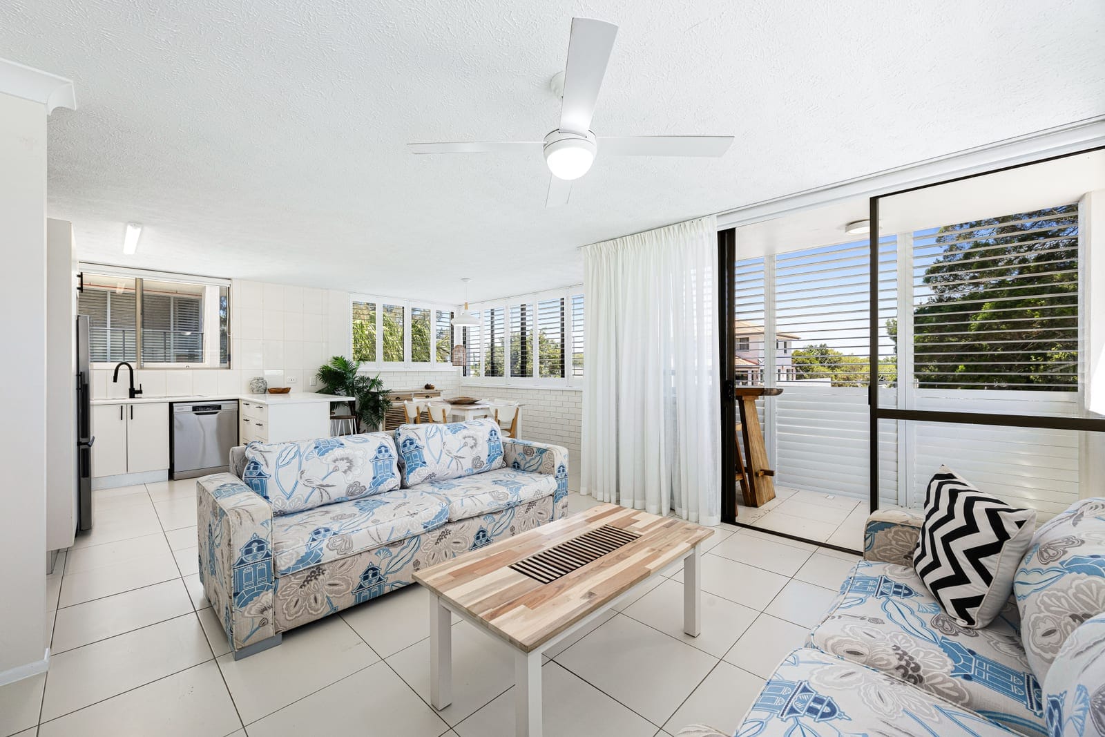 Presentation, Location, Lifestyle