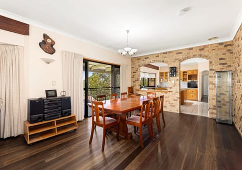Grand Buderim Residence With Huge Potential and Irreplaceable Views