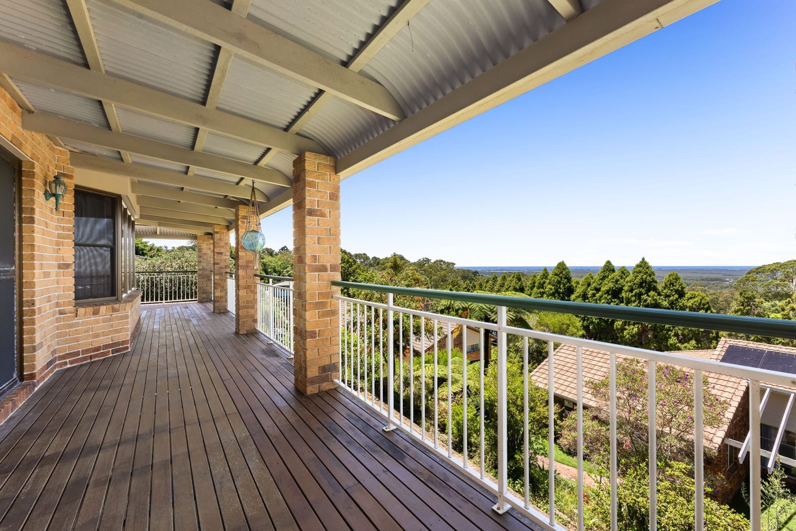 Grand Buderim Residence With Huge Potential and Irreplaceable Views