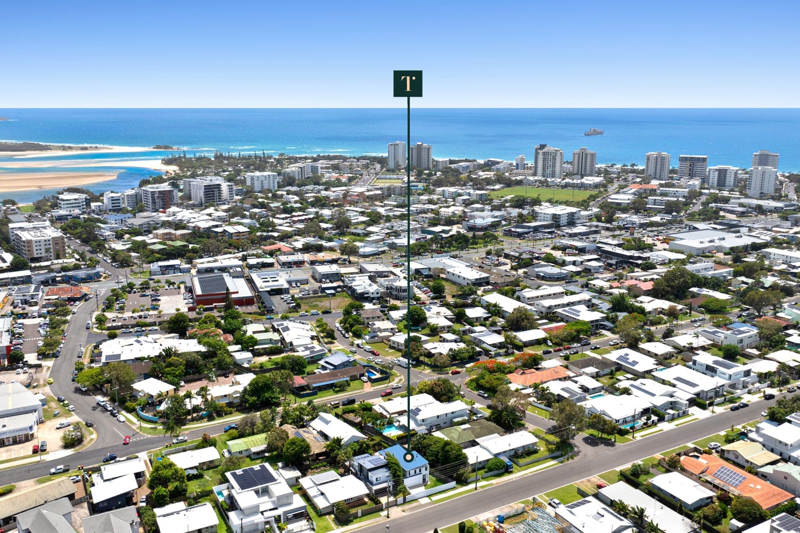 Coastal Lifestyle Meets Beachside Convenience