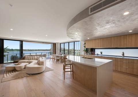 Brand New Luxury Build: Top Floor, EastStunning Views