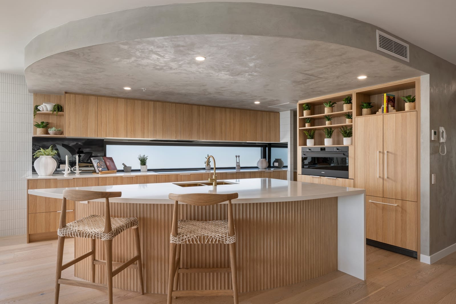 Brand New Luxury Build: Top Floor, EastStunning Views