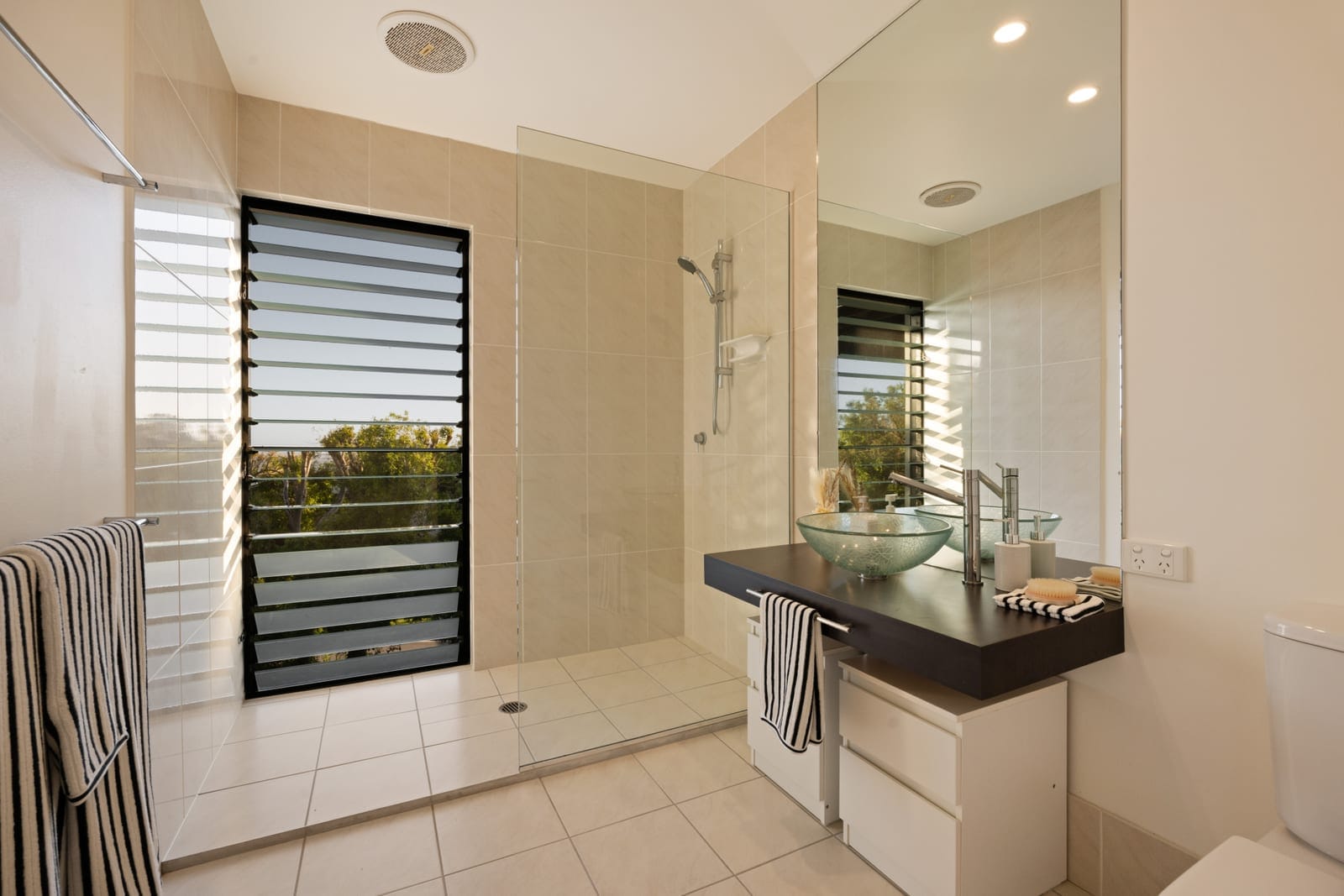 Design Excellence, Stunning Panoramic Views