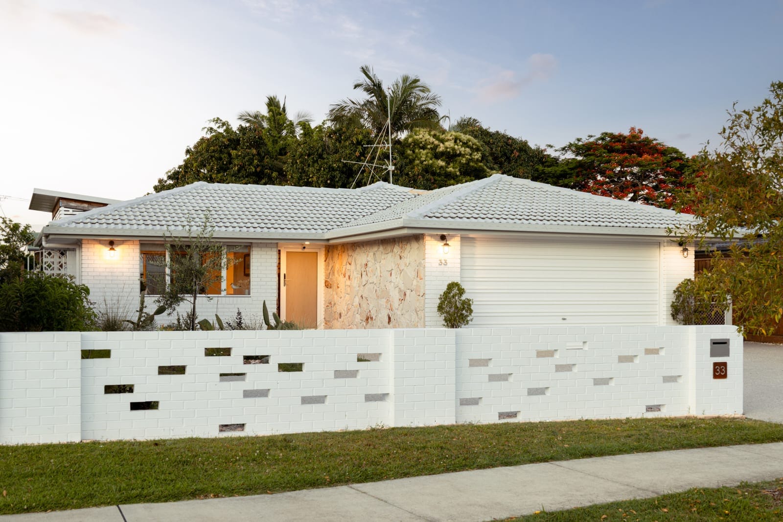 Lifestyle GOLD: Presentation & Location SHINE!