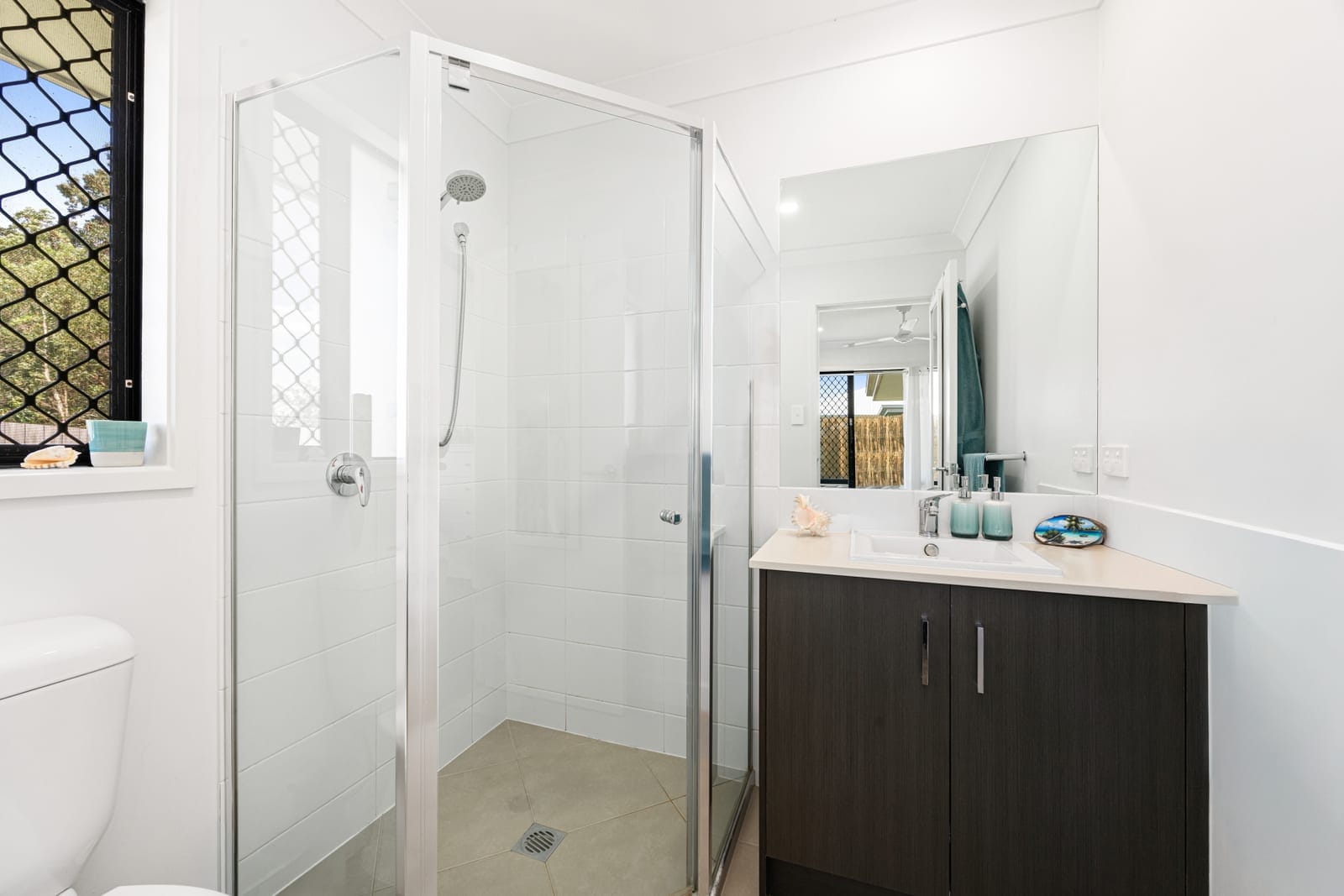 Modern Duplex – Quiet, Private, Perfect