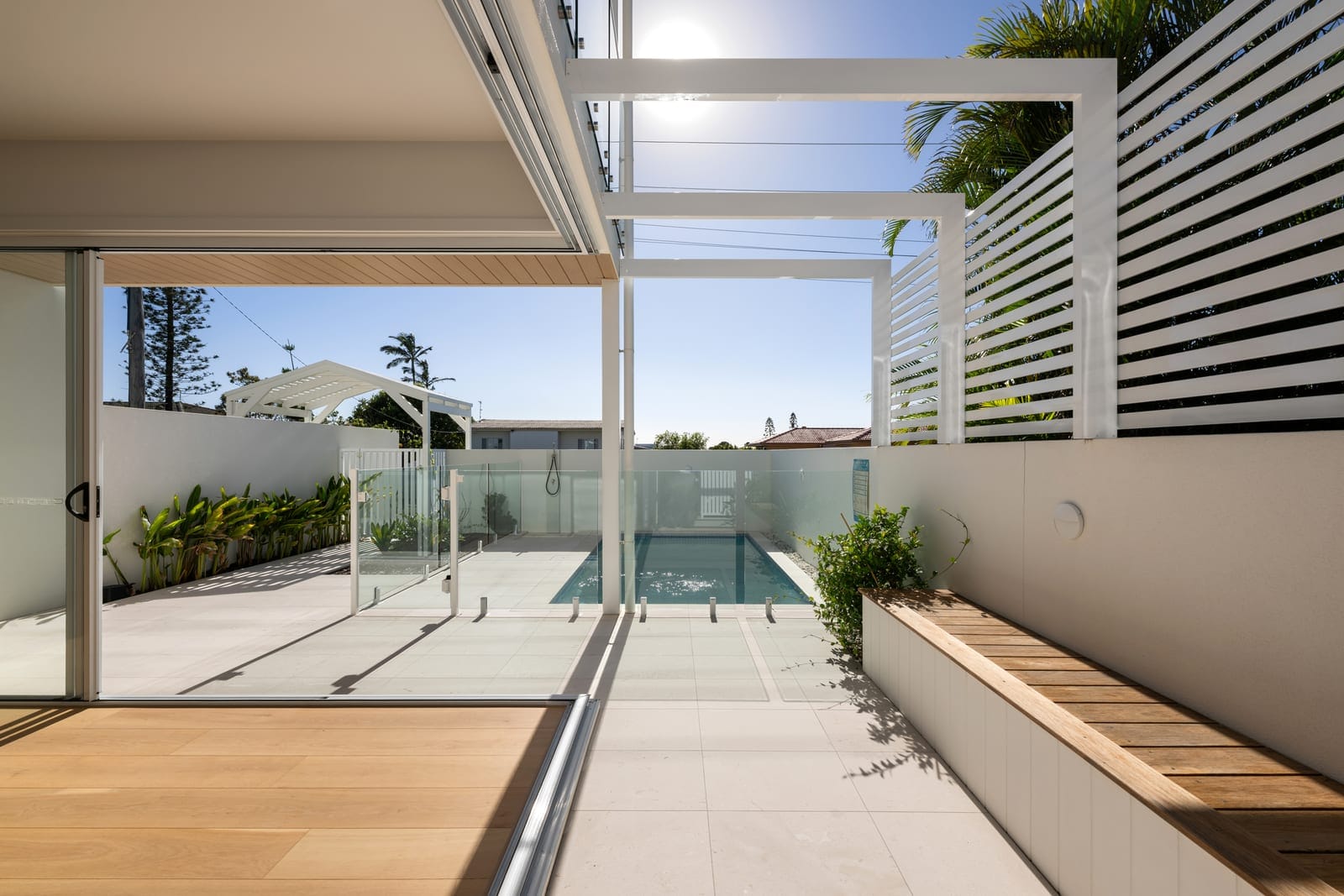 Brand-new Luxury Home, Ocean views, Lifestyle and Location