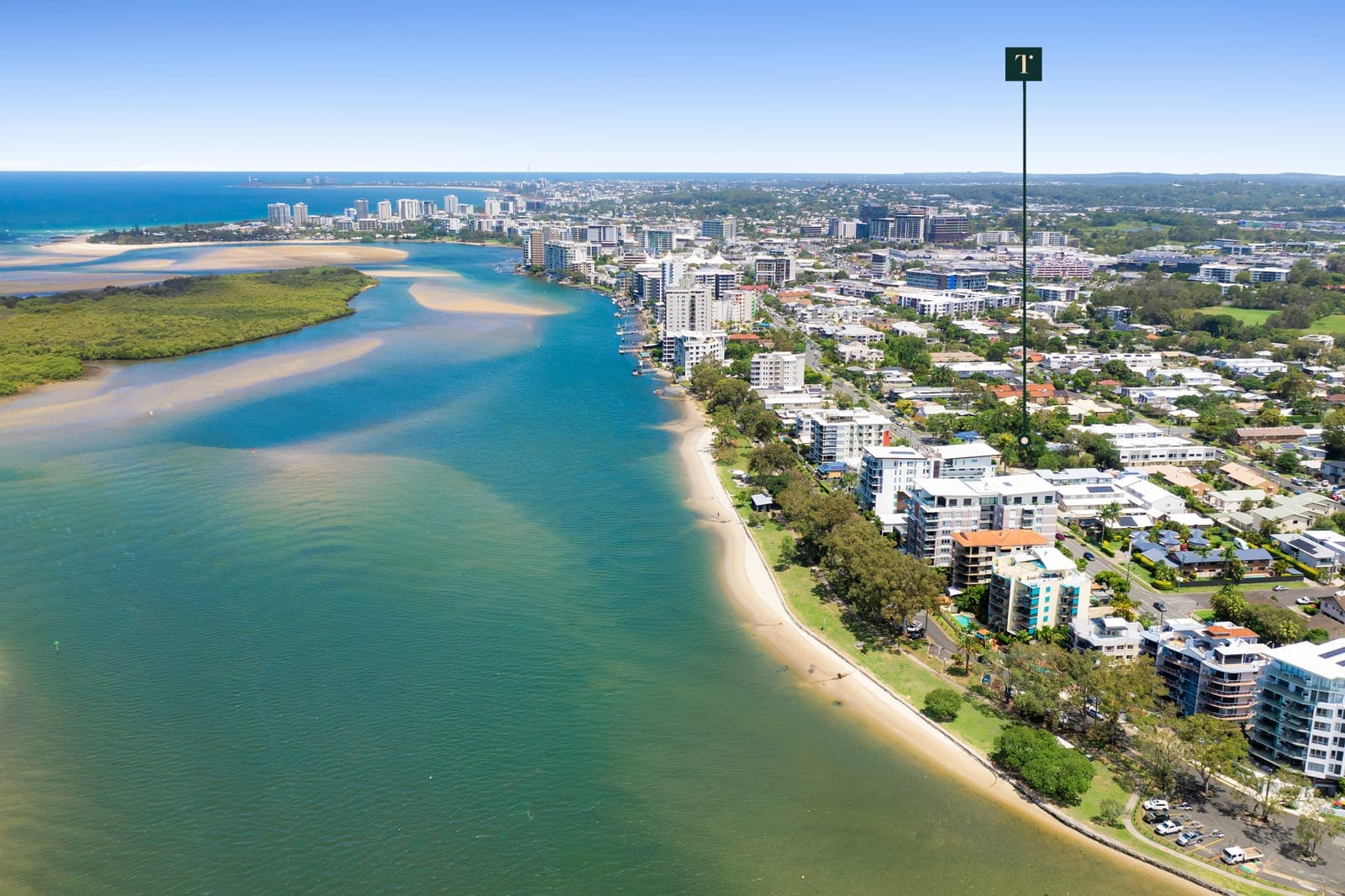 Prime Airbnb or Investment Opportunity by the River