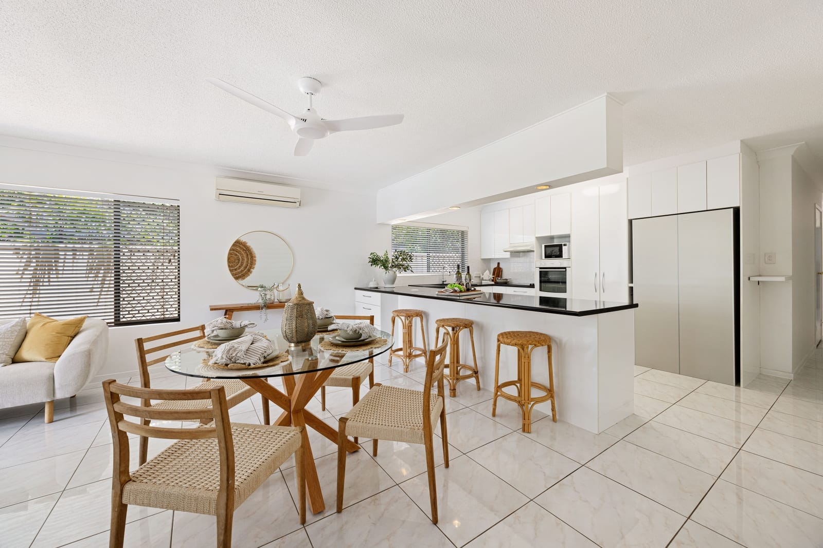 Prime Airbnb or Investment Opportunity by the River