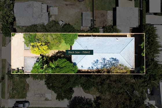 Prime Airbnb or Investment Opportunity by the River