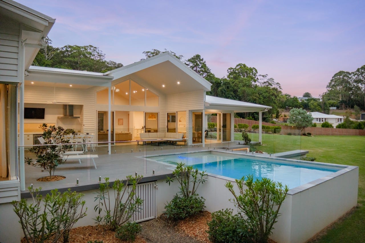 Acreage to Ocean: Best of Both Worlds!