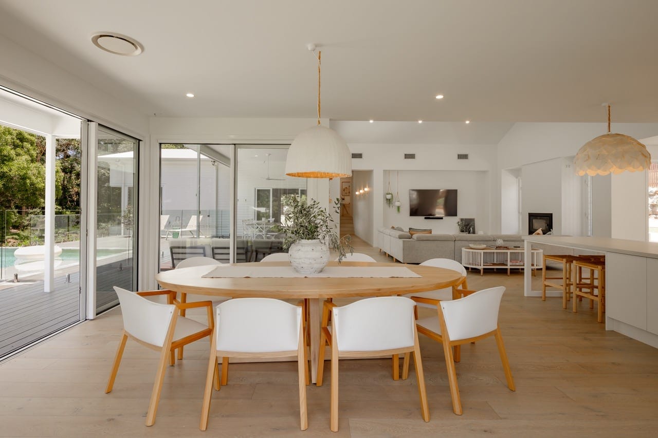 Acreage to Ocean: Best of Both Worlds!