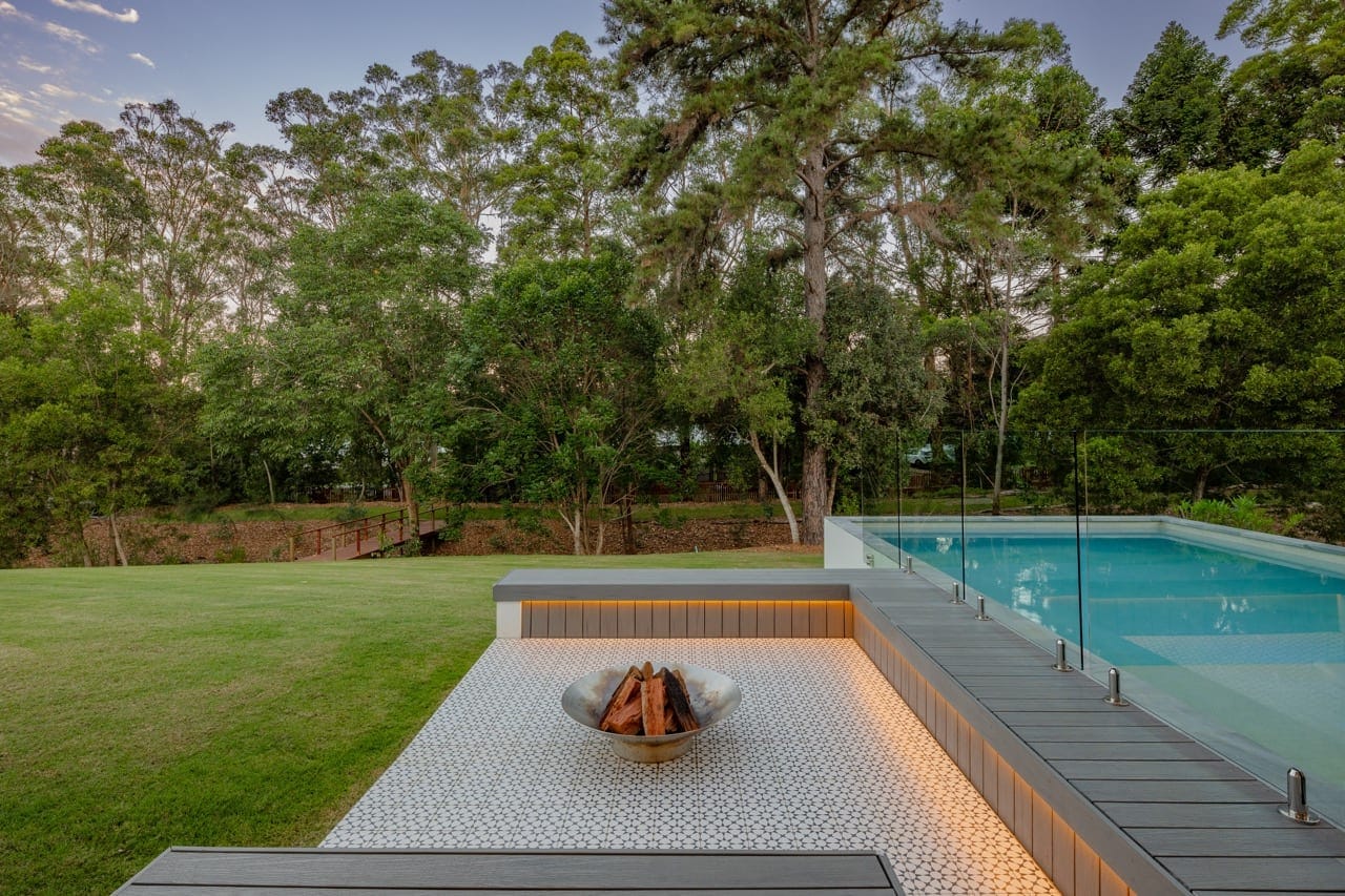 Acreage to Ocean: Best of Both Worlds!