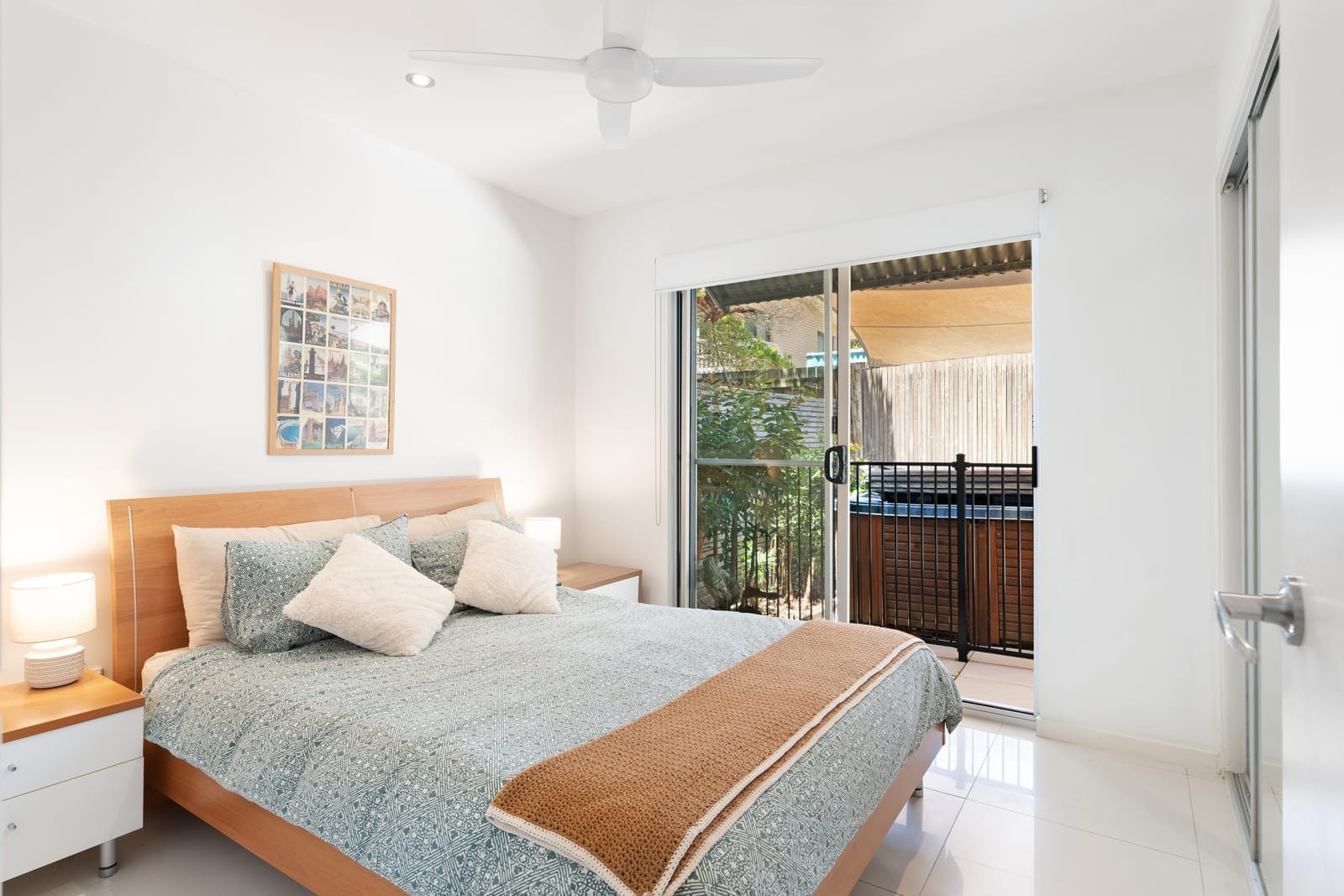 Rare Beachside Apartment – 350m from the Sand