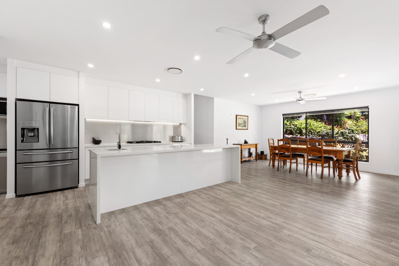 SOLD by Ollie Lehmann TOWN