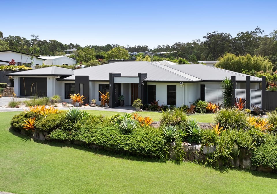 SOLD by Ollie Lehmann TOWN