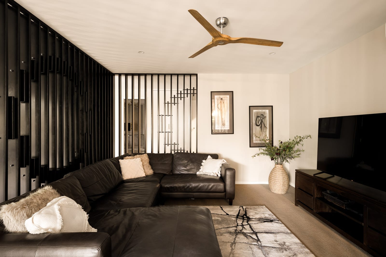 A Landmark Architectural Estate in One of Tanawha’s Finest Enclaves