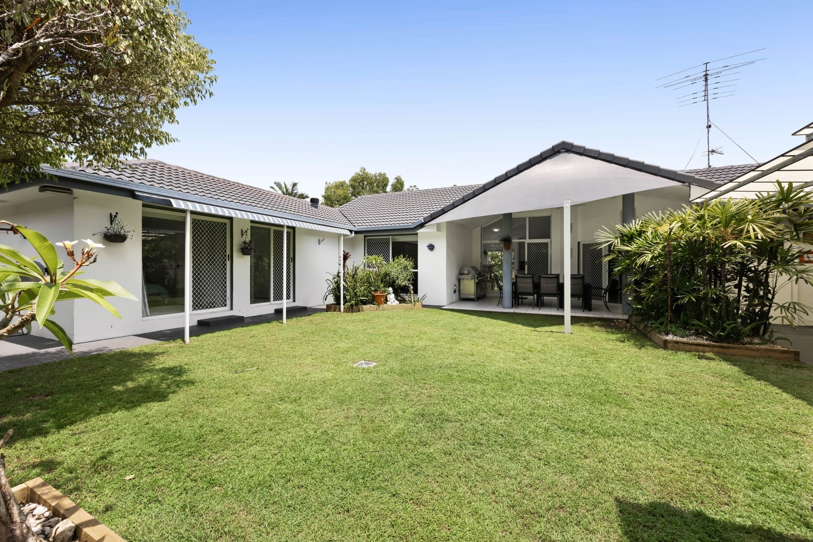 Prime Positioned Family Home in Sought-After Buderim Cul-de-Sac