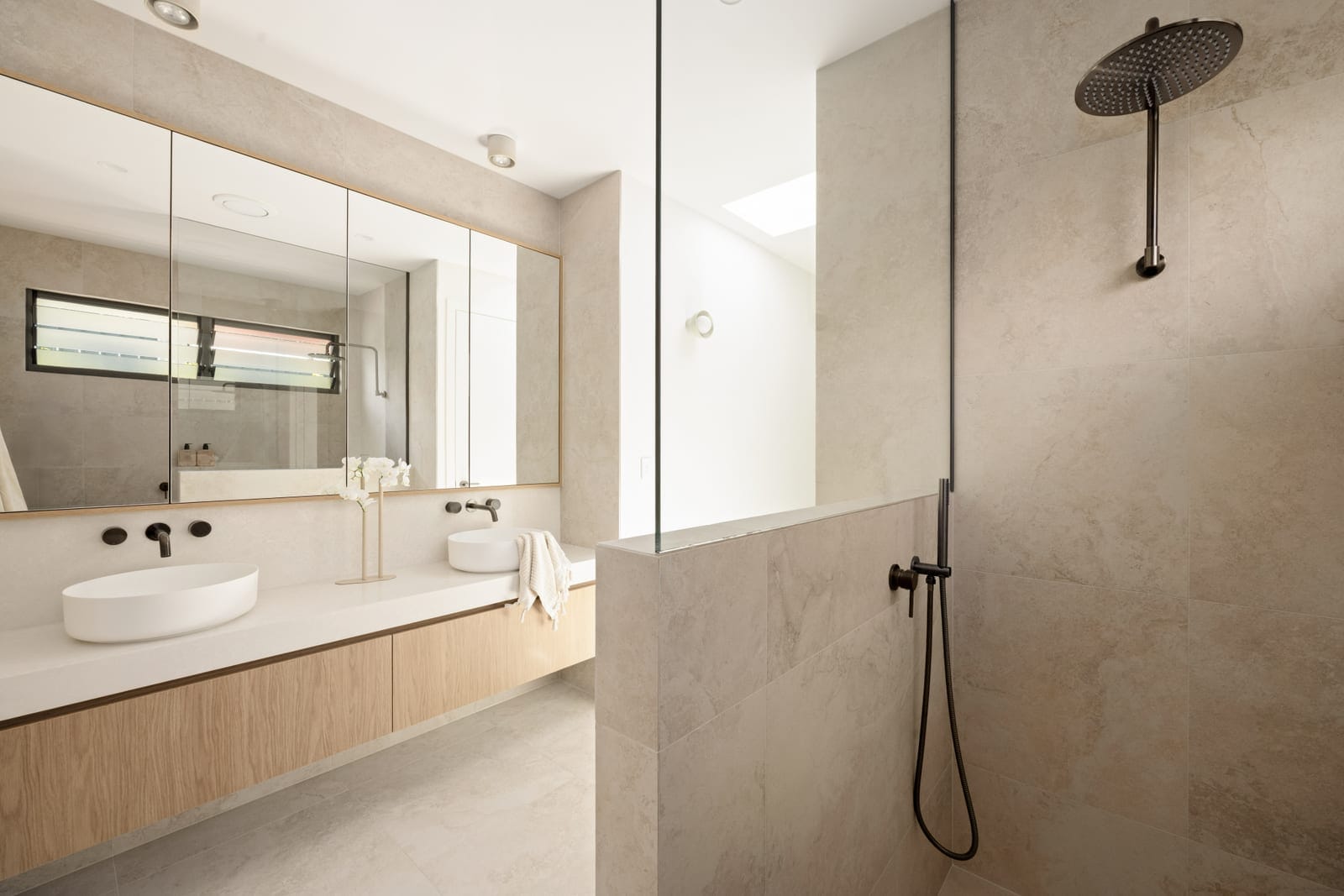 Architectural Coastal Luxury in the Heart of Buderim