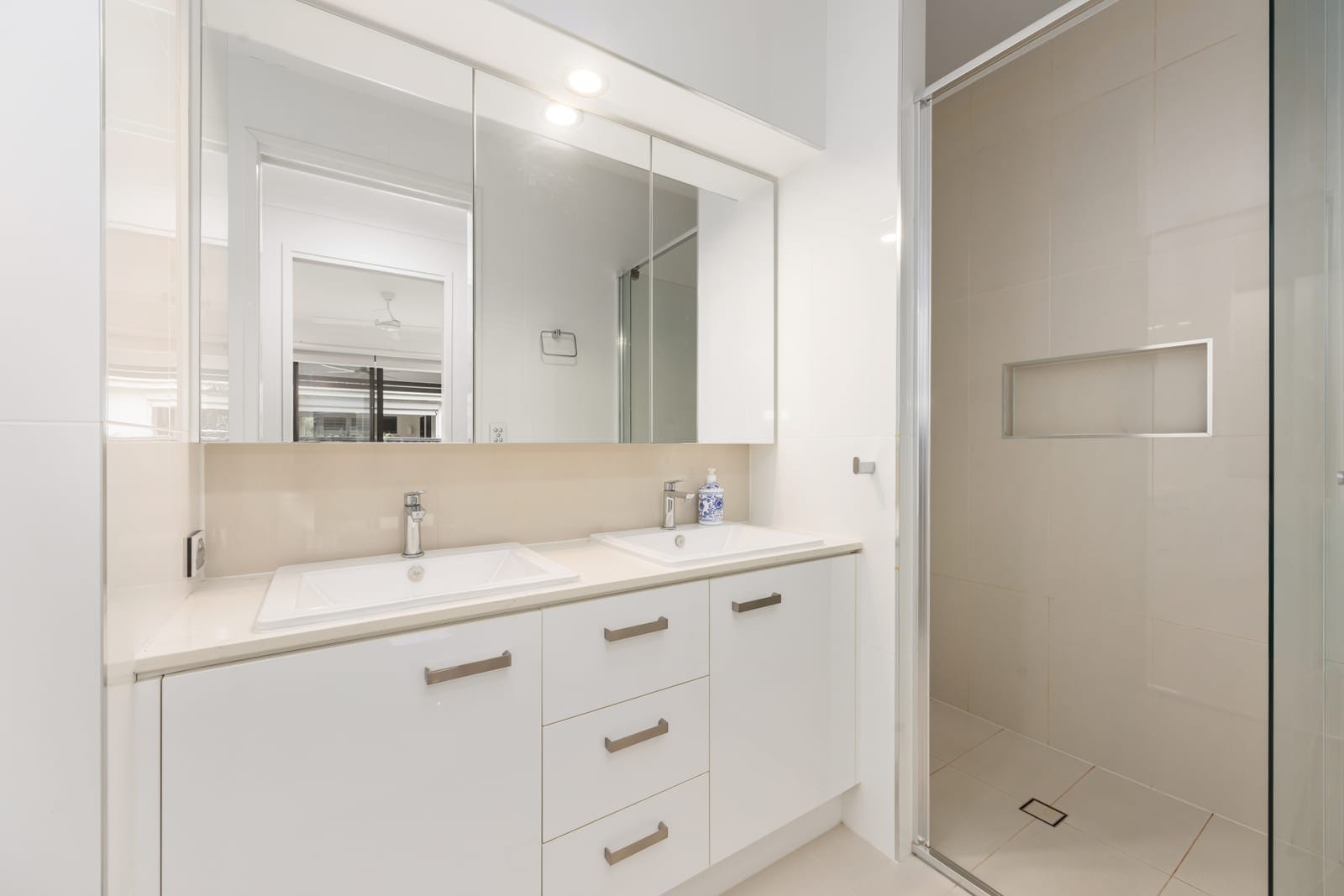 SOLD BY JAMIE VIBERT & NAJ ELSAYED