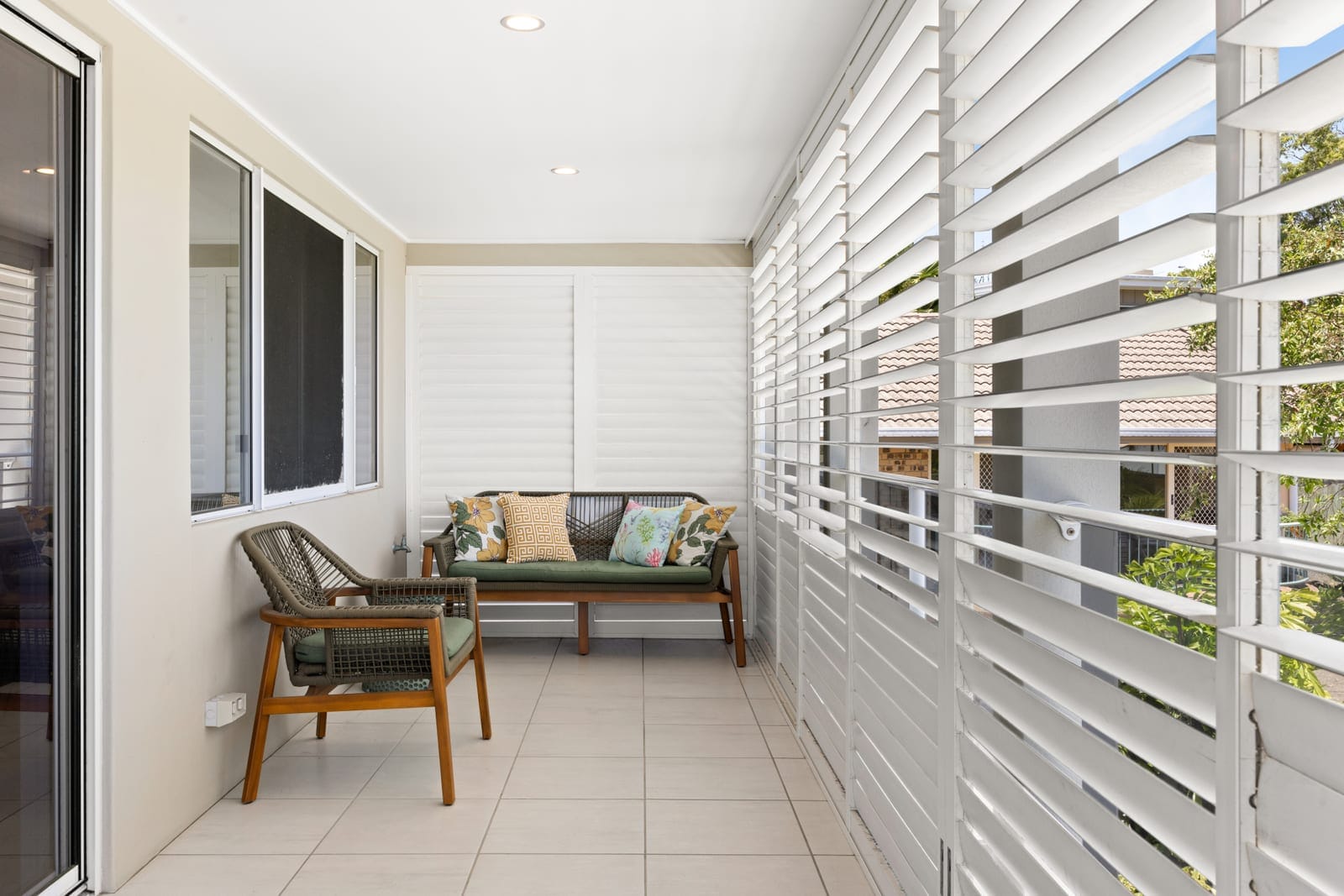 Blue-Chip Golden Triangle: Elevation, Light, Lifestyle, Location!