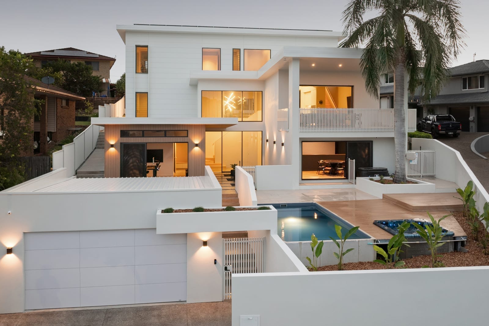 Stunning Commercial-Grade Build: Luxury Designer Living