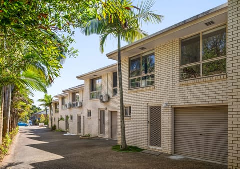 Quiet Mornings On Your Private Sunlit Courtyard in a Central Maroochydore Location