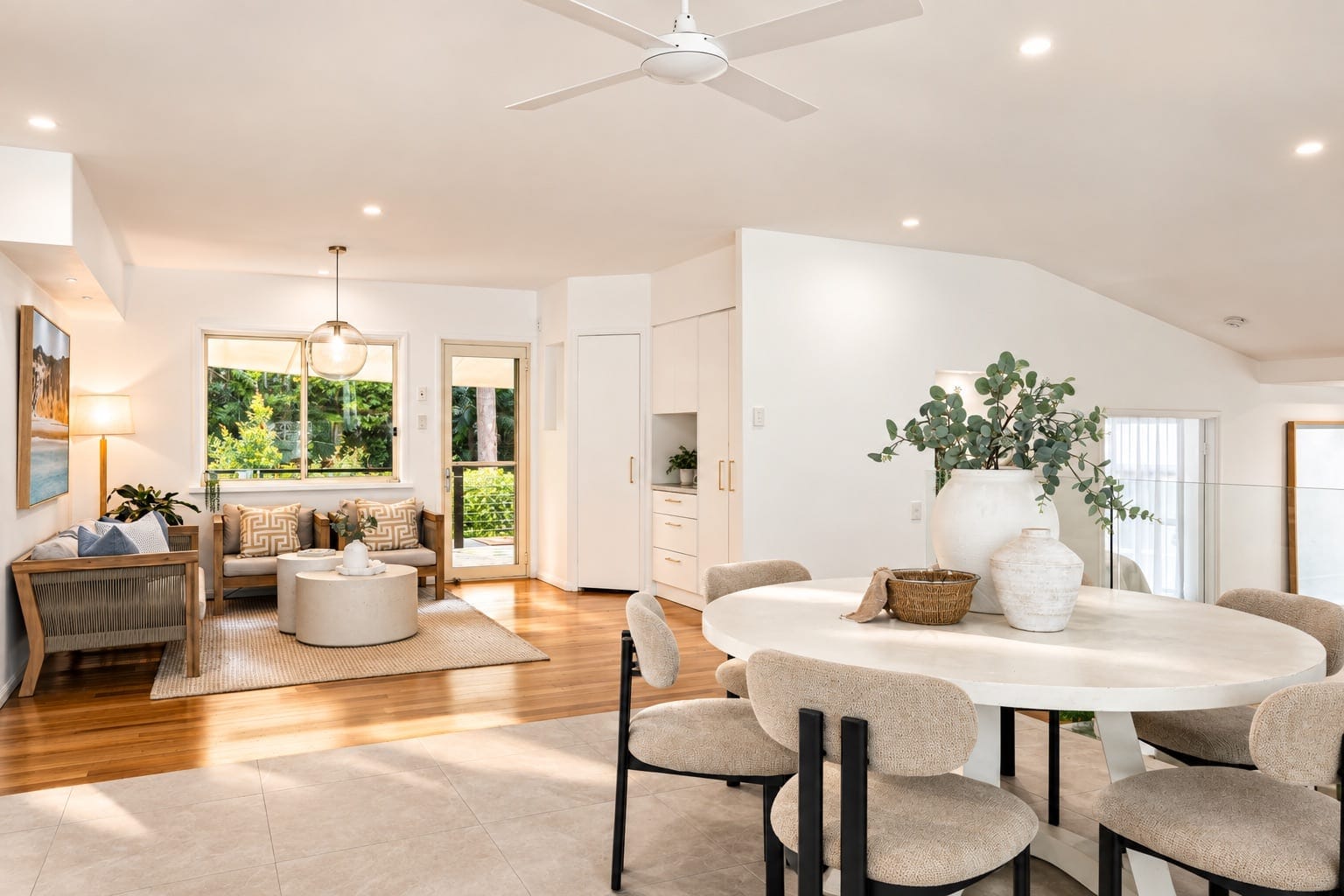 Total Privacy: Blue-Chip Lifestyle Acreage