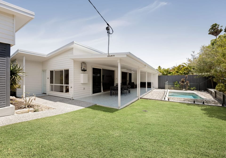 Dual Living Perfection: Intergenerational Living or Income!