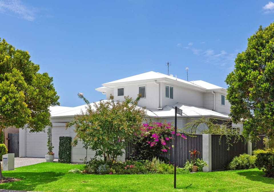 SOLD OFF-MARKET by Team Cassie Kennedy!