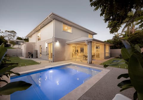 Brand New, North Facing, Light-Filled Luxury Living