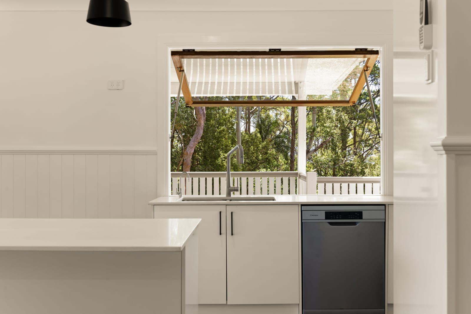 Where Timeless Queenslander Charm Meets Buderim Acreage