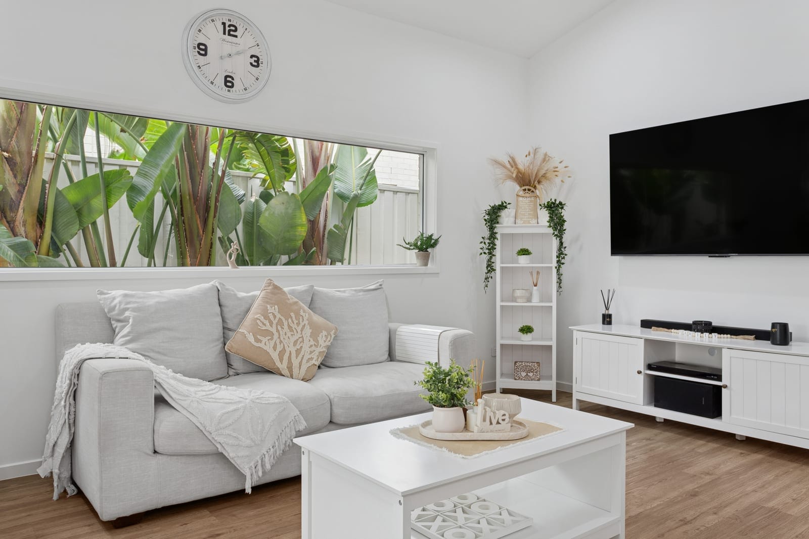 Sold by Team Cassie Kennedy